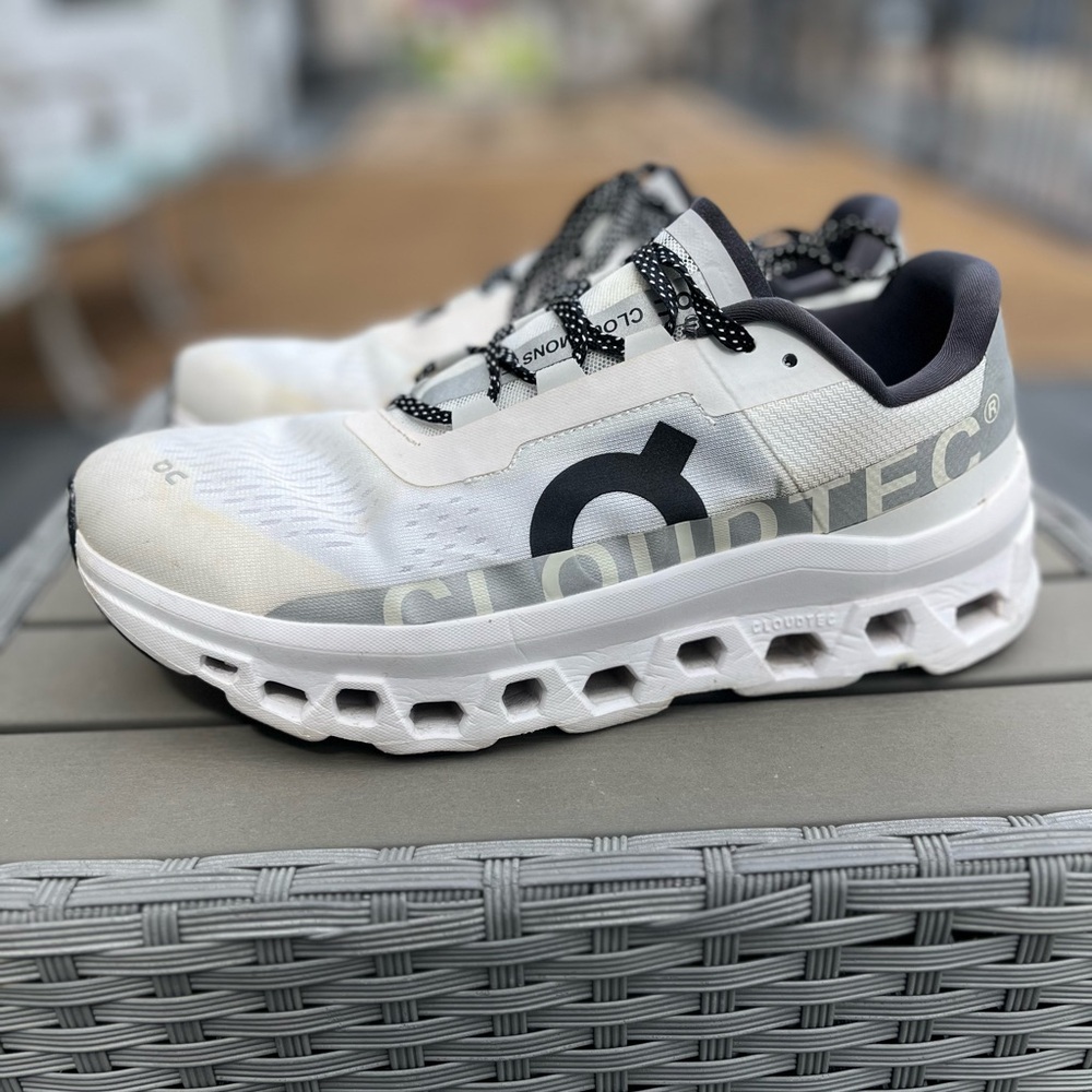 On Cloudmonster Men's 8.5 Running Shoes Undyed White Black 61.98288 CloudTec